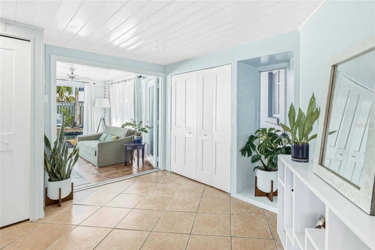 1939 High Point Drive, Sarasota, FL 34236 Photo