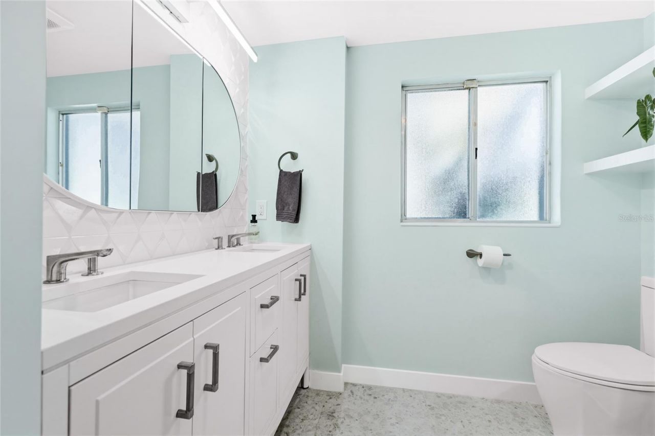 1939 High Point Drive, Sarasota, FL 34236 Photo