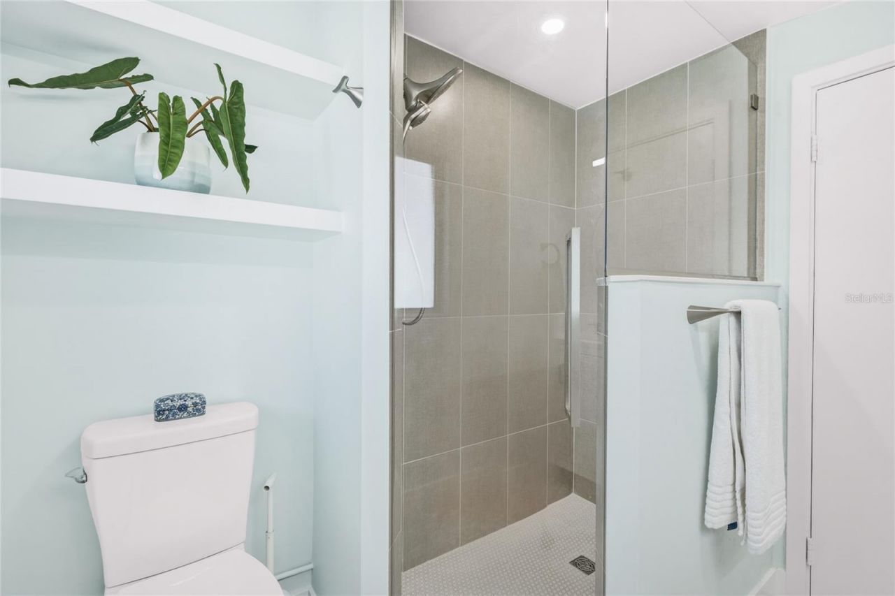 1939 High Point Drive, Sarasota, FL 34236 Photo