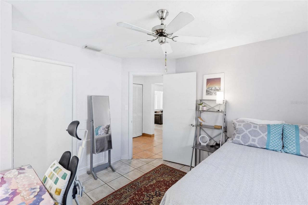 1939 High Point Drive, Sarasota, FL 34236 Photo