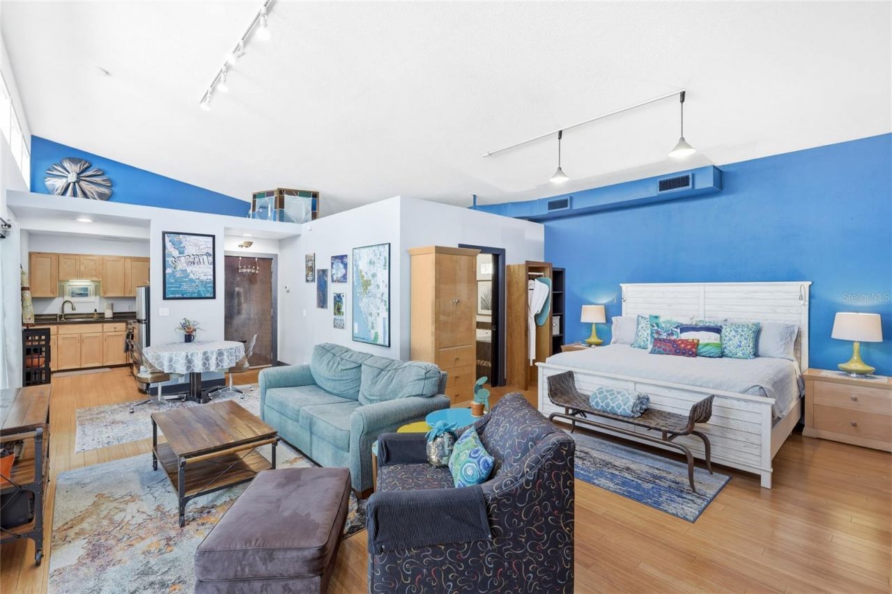 1939 High Point Drive, Sarasota, FL 34236 Photo