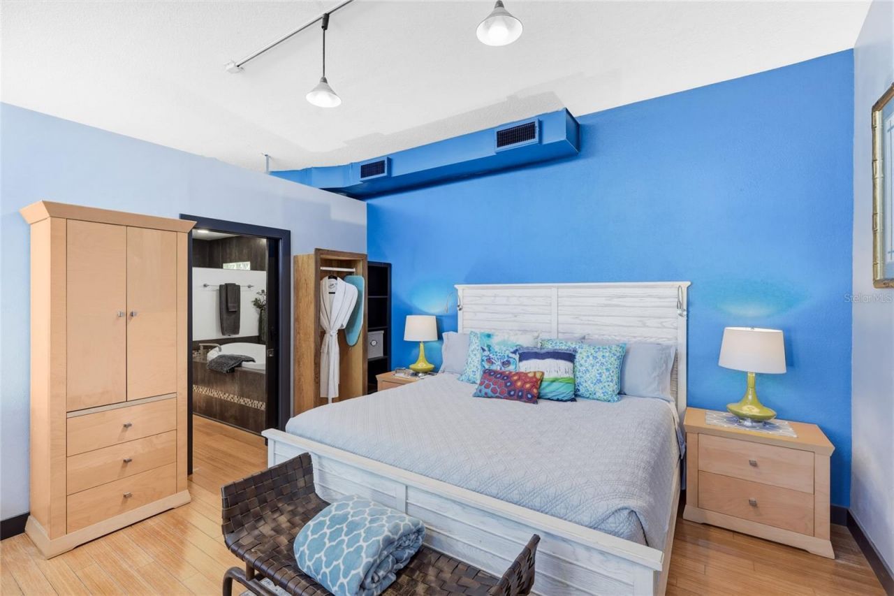 1939 High Point Drive, Sarasota, FL 34236 Photo