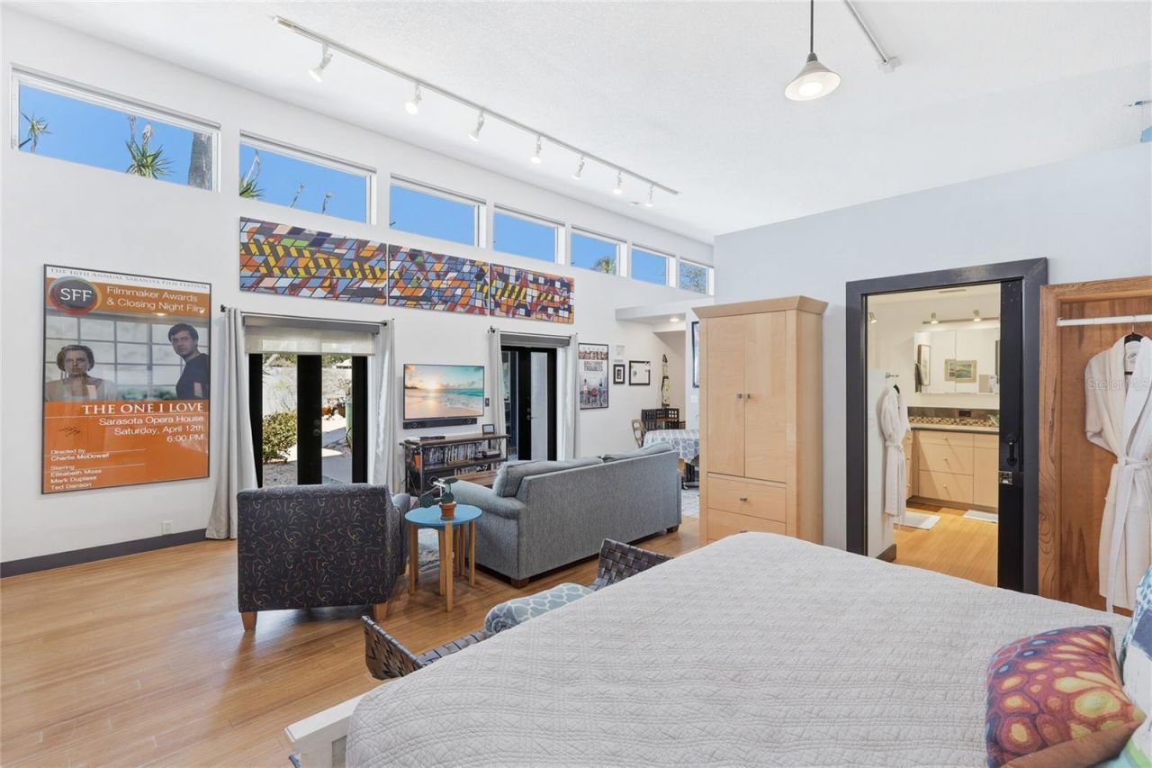 1939 High Point Drive, Sarasota, FL 34236 Photo