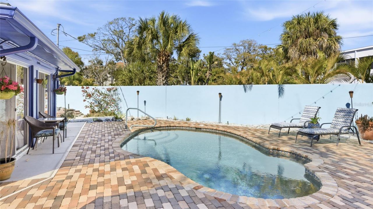 1939 High Point Drive, Sarasota, FL 34236 Photo