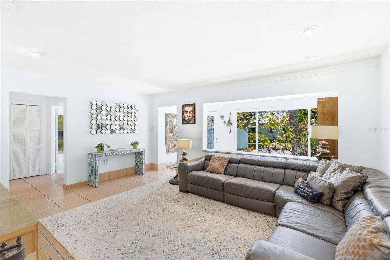 1939 High Point Drive, Sarasota, FL 34236 Photo