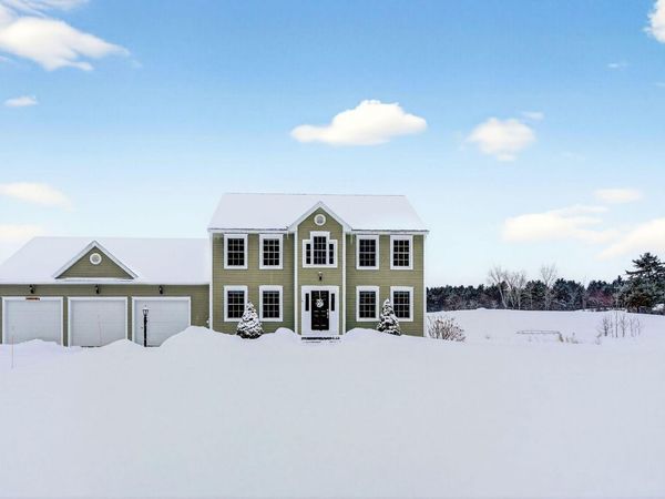 16 Norway Road, Gorham, ME 04038