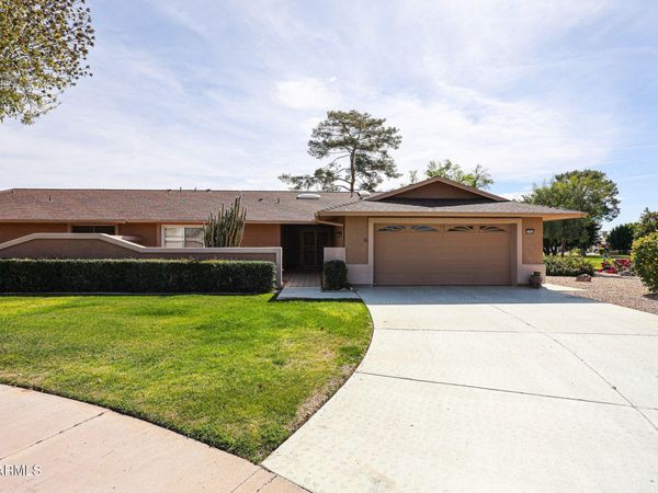 19049 N LAKEFOREST Drive, Sun City, AZ 85373