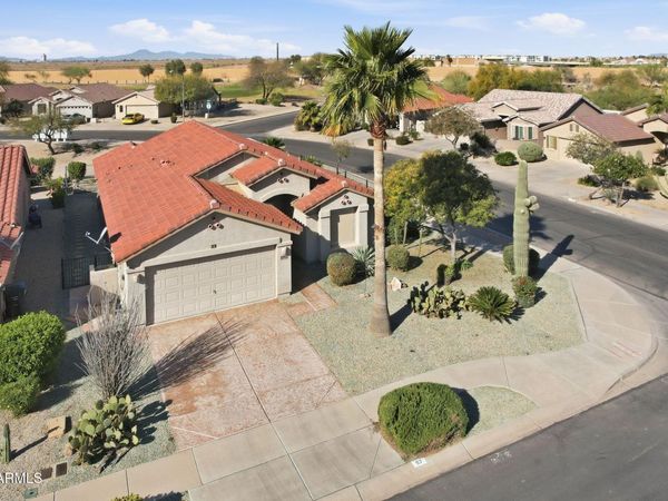 97 N MONTORO Lane, Casa Grande, AZ 85194