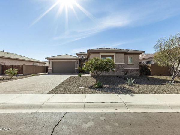 10745 E EVERGREEN Street, Mesa, AZ 85207