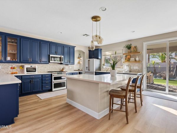 1693 E JADE Place, Chandler, AZ 85286