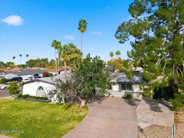 4705 S COUNTRY CLUB Way, Tempe, AZ 85282