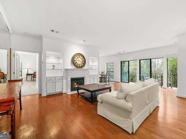 3071 Lenox Road NE, Unit 11, Atlanta, GA 30324