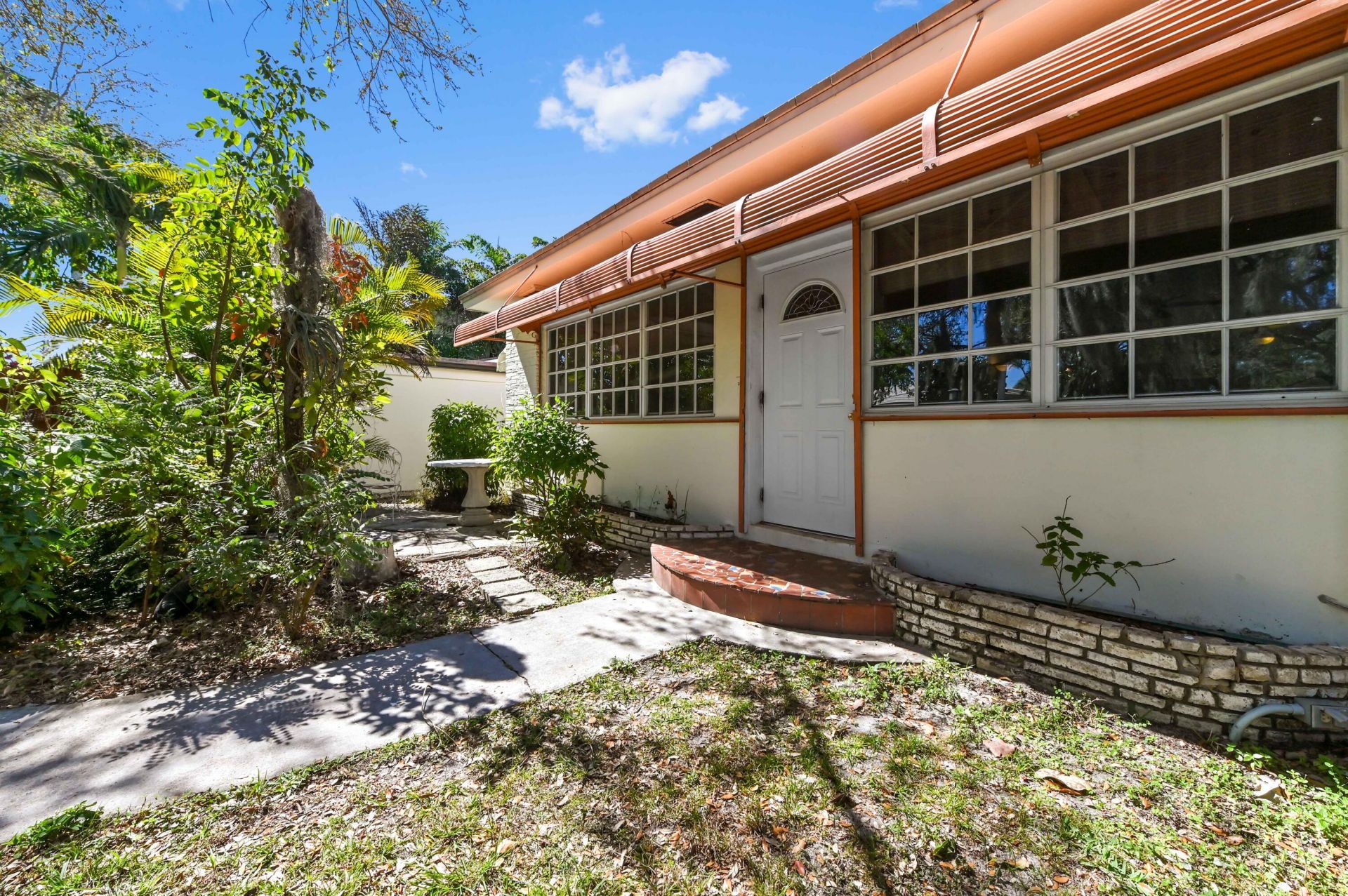 411 N Lakeside Drive, Lake Worth Beach, FL 33460 Photo