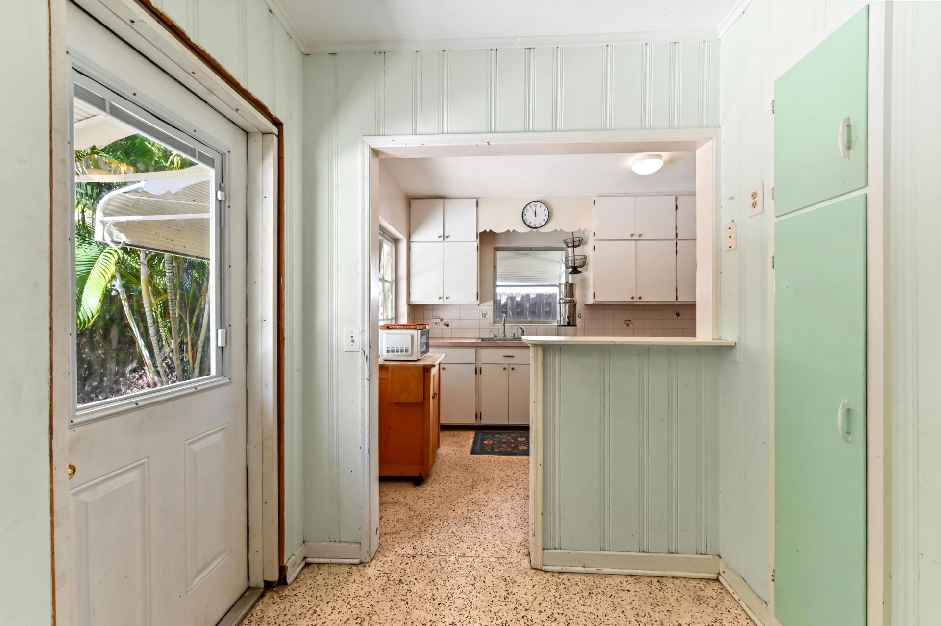 411 N Lakeside Drive, Lake Worth Beach, FL 33460 Photo