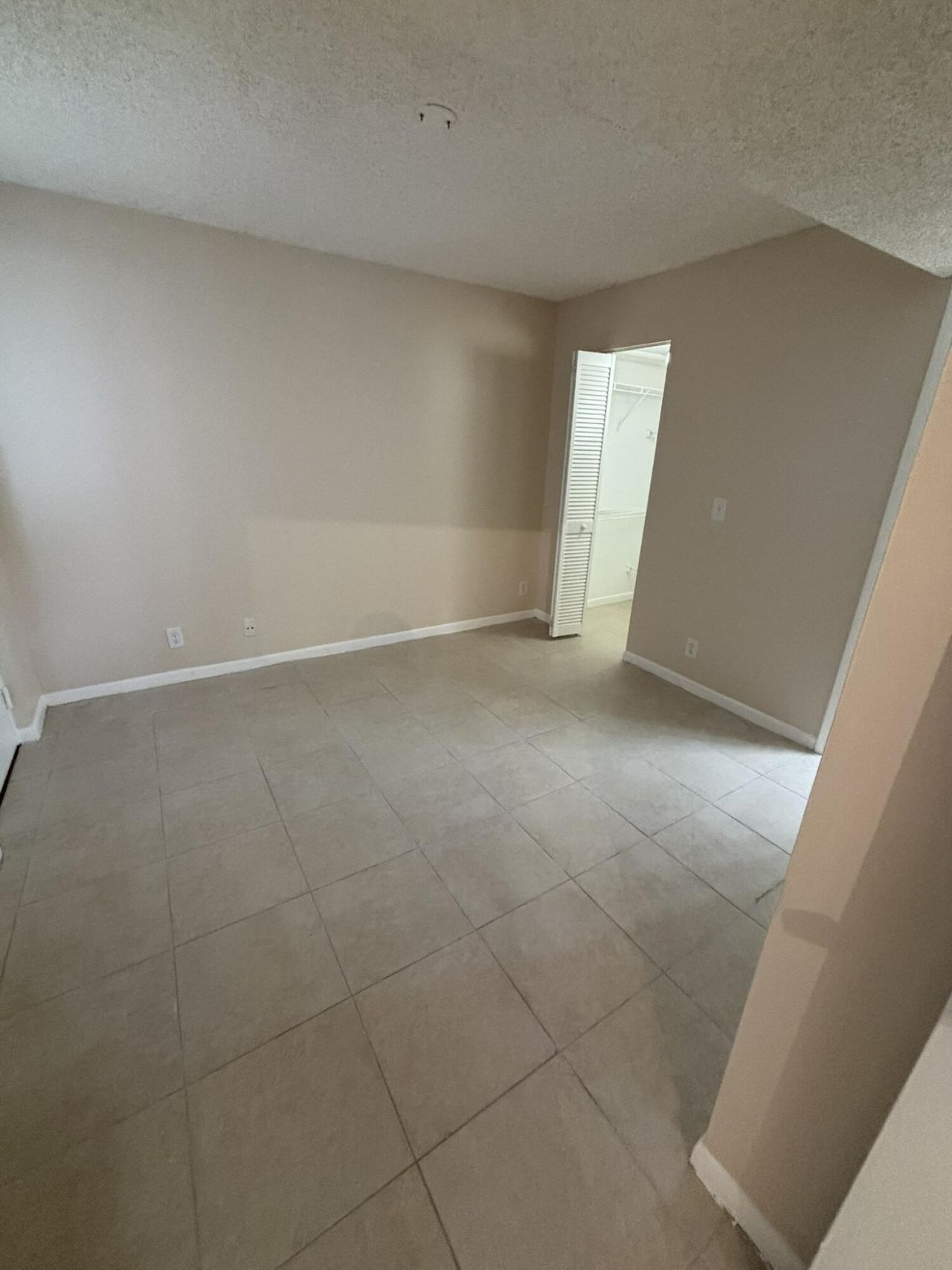 9833 Westview Drive, Unit 822, Coral Springs, FL 33076 Photo