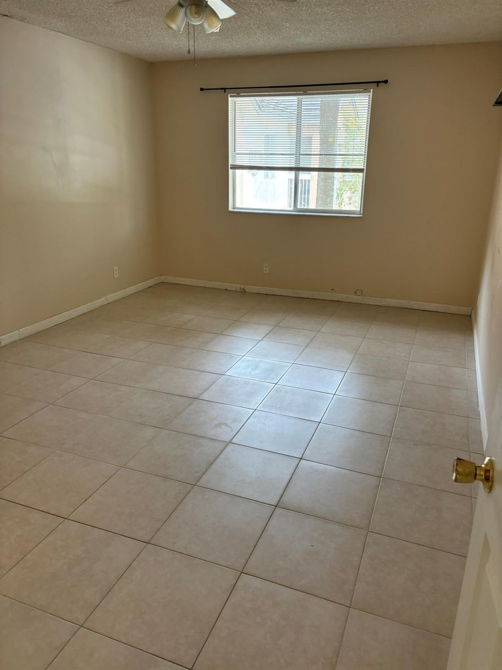 9833 Westview Drive, Unit 822, Coral Springs, FL 33076 Photo