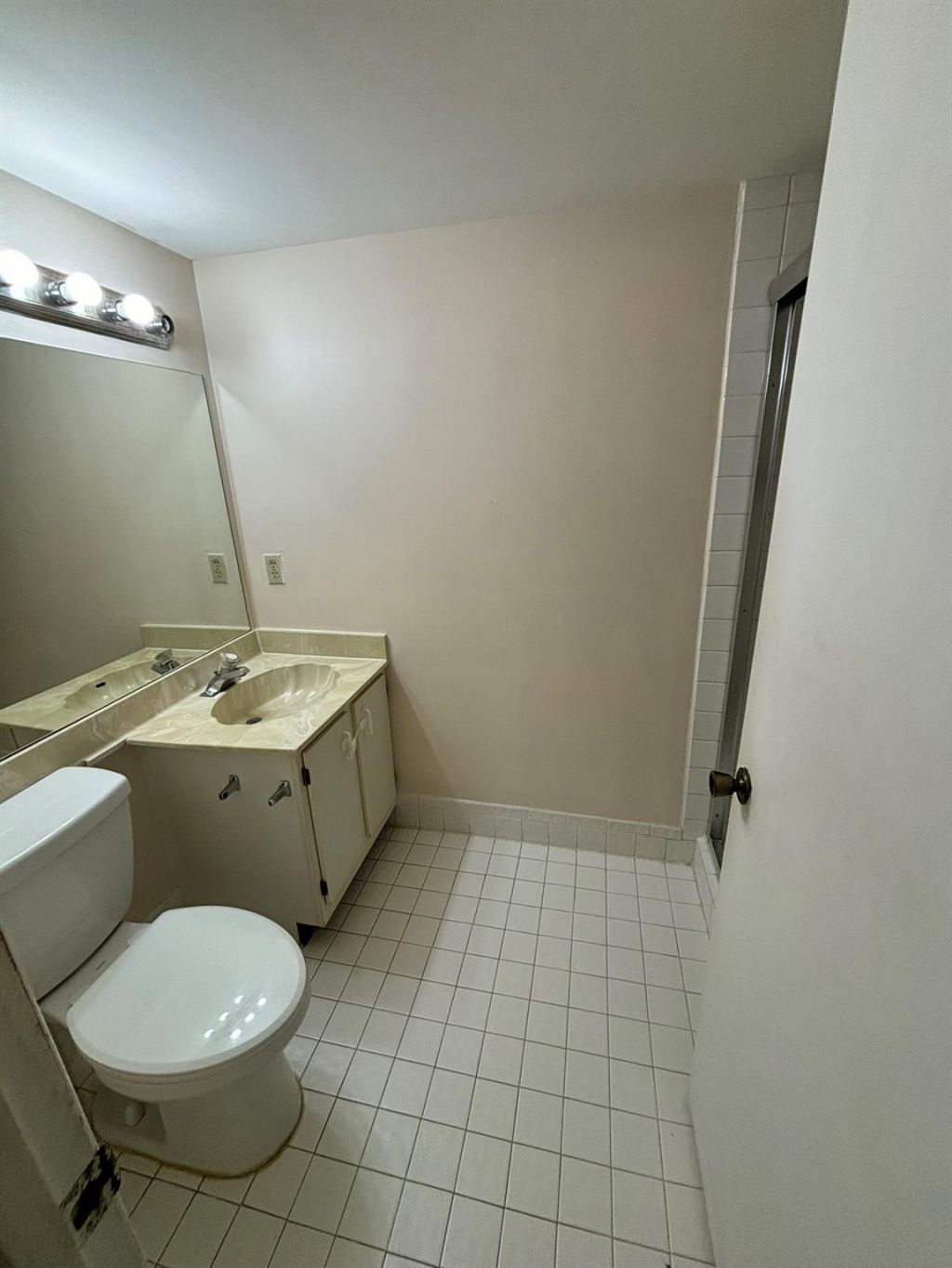 9833 Westview Drive, Unit 822, Coral Springs, FL 33076 Photo