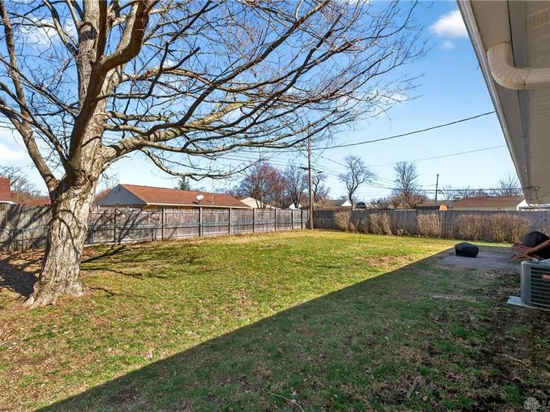 5741 Belmar Drive, Dayton, OH 45424 Photo 32