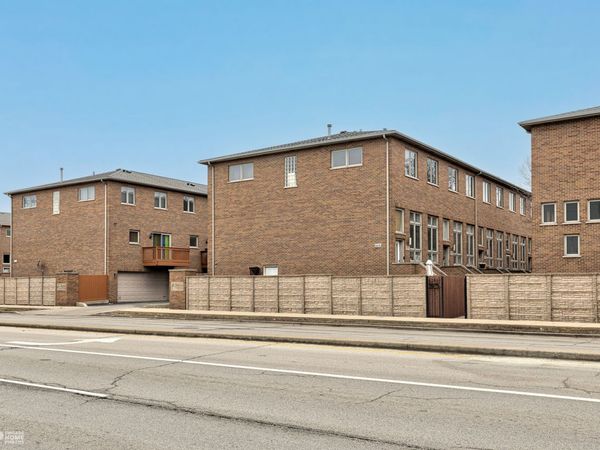 6816 W 65th Street , Unit 5, Chicago, IL 60638