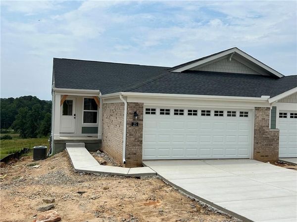25 Village Drive, Dawsonville, GA 30534