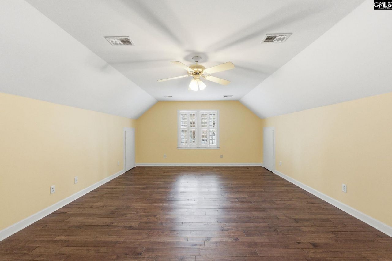 108 Governors Grant Boulevard  Photo 42