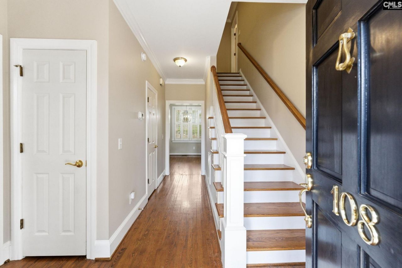 108 Governors Grant Boulevard  Photo 7