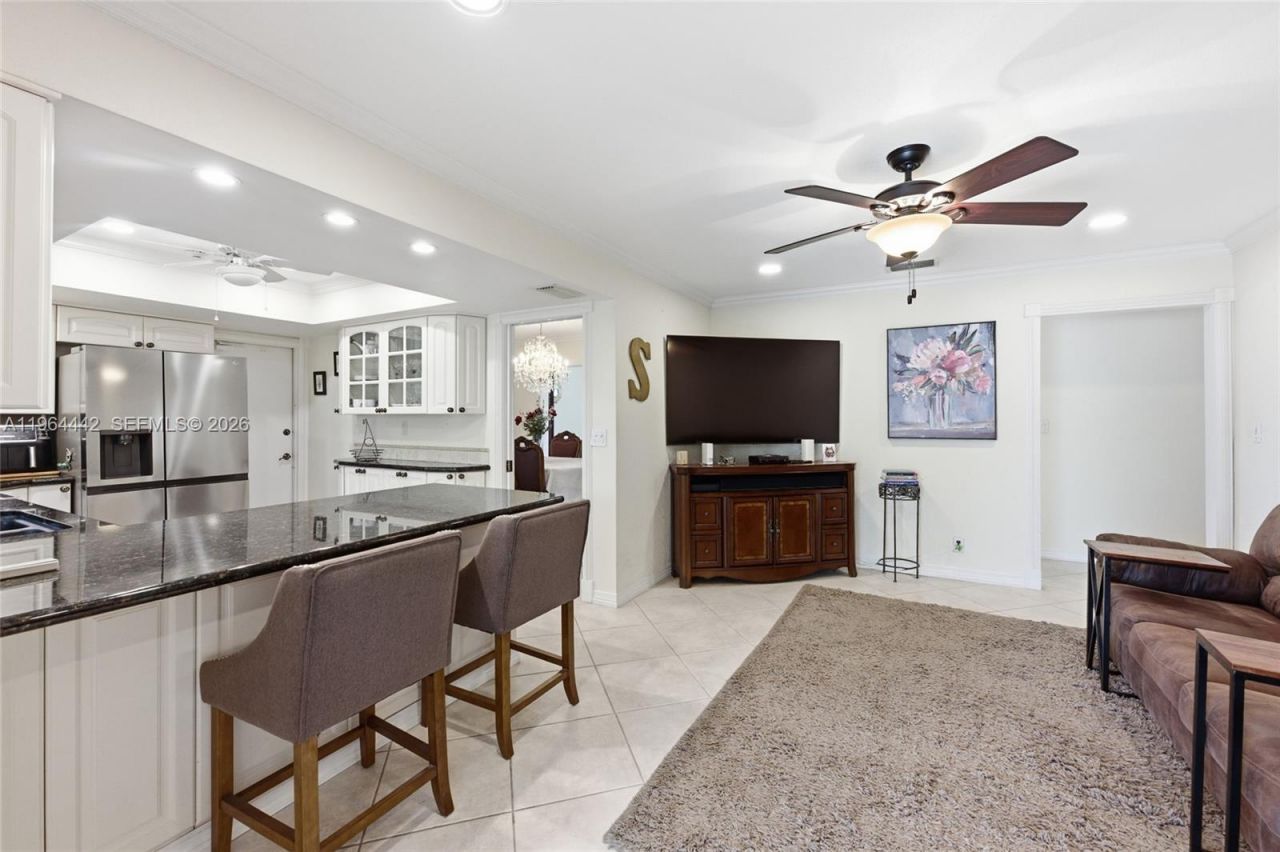 7221 NW 10th Ct, Plantation, FL 33313 Photo