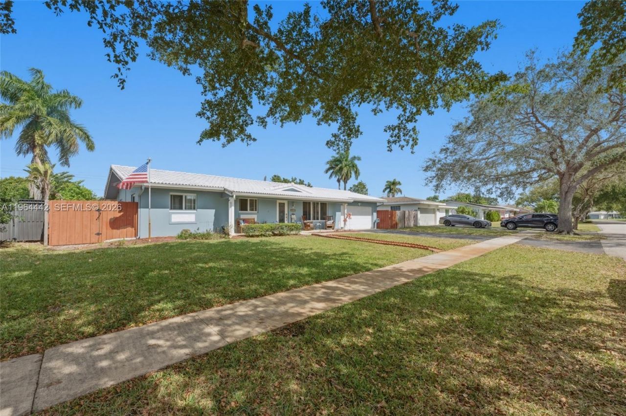 7221 NW 10th Ct, Plantation, FL 33313 Photo