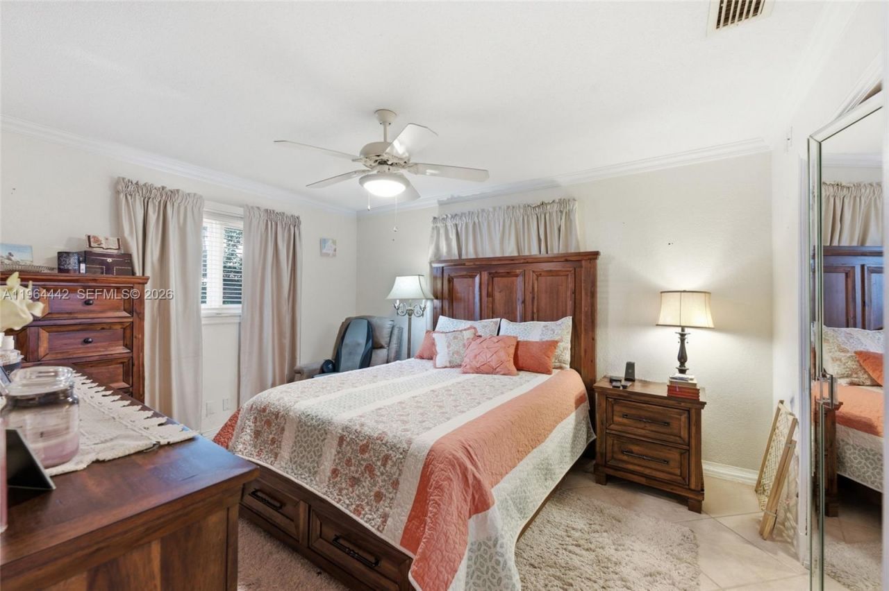 7221 NW 10th Ct, Plantation, FL 33313 Photo