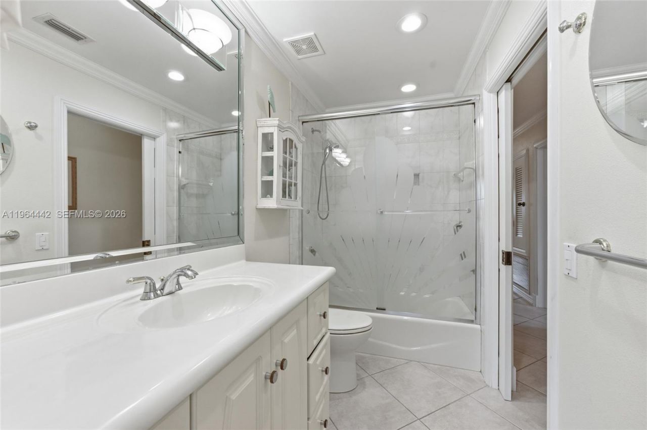 7221 NW 10th Ct, Plantation, FL 33313 Photo