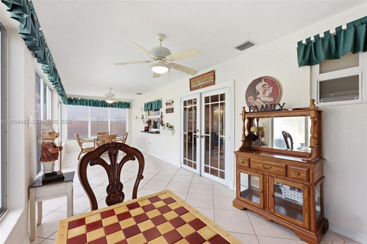 7221 NW 10th Ct, Plantation, FL 33313 Photo