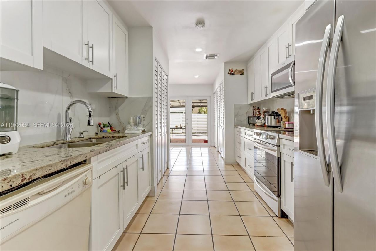 10125 SW 139th Pl , Miami, FL 33186 Photo