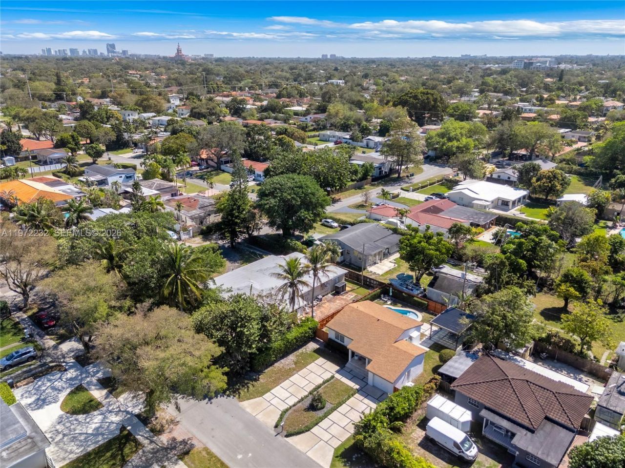 6376 SW 20th St, Unit n/a, Miami, FL 33155 Photo