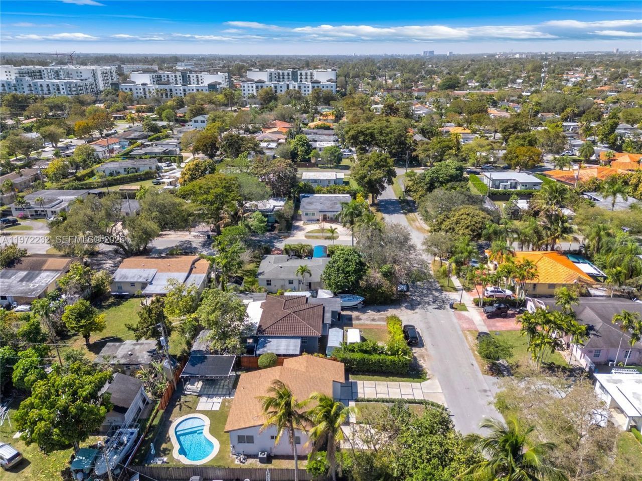 6376 SW 20th St, Unit n/a, Miami, FL 33155 Photo