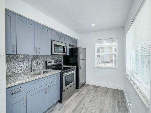 1907 Mckinley St , Unit 2, Hollywood, FL 33020