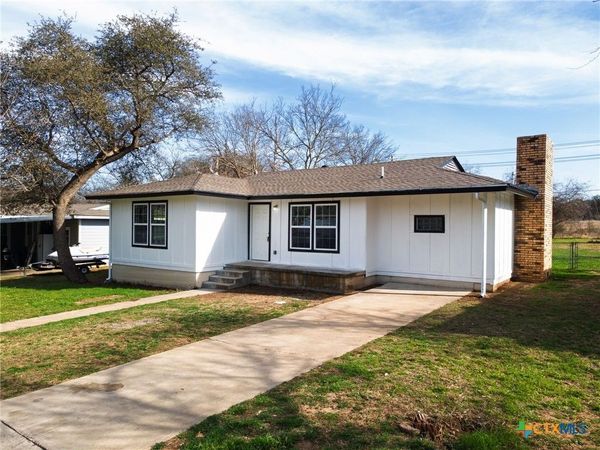 44 Sue Ann Dr , Lampasas, TX 76550