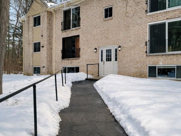 5 Brookside Drive, Unit 9, Exeter, NH 03833