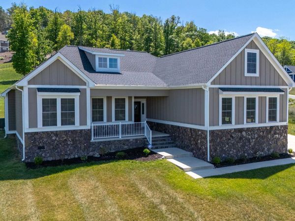 45 ROLLING OAKS DR, FISHERSVILLE, VA 22939