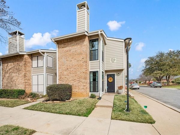 1912 Shadowood Trail, Colleyville, TX 76034