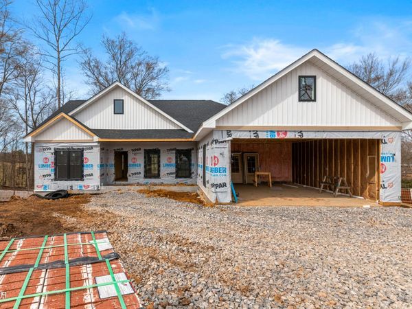 1430 Beechtop Lane, Kodak, TN 37764