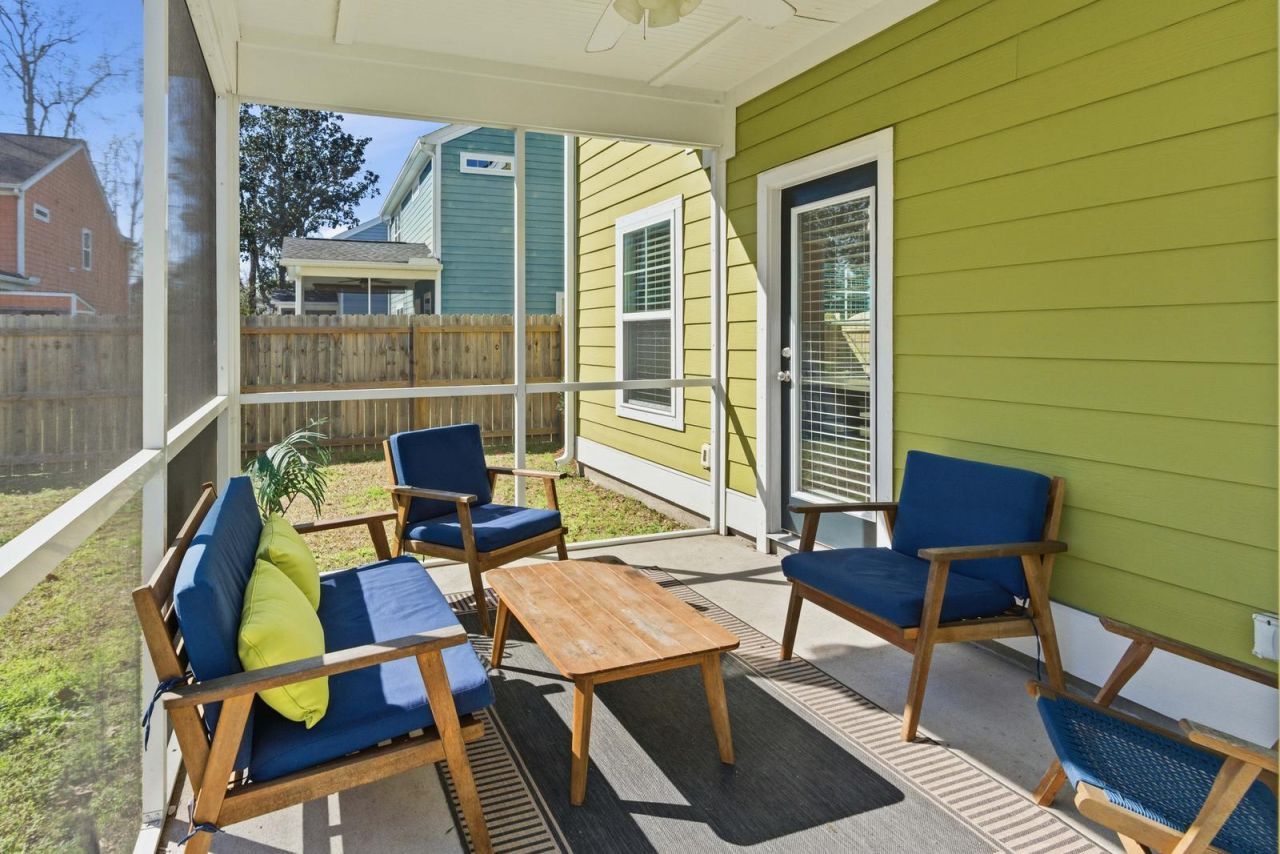 1169 Sumner Avenue Photo 37