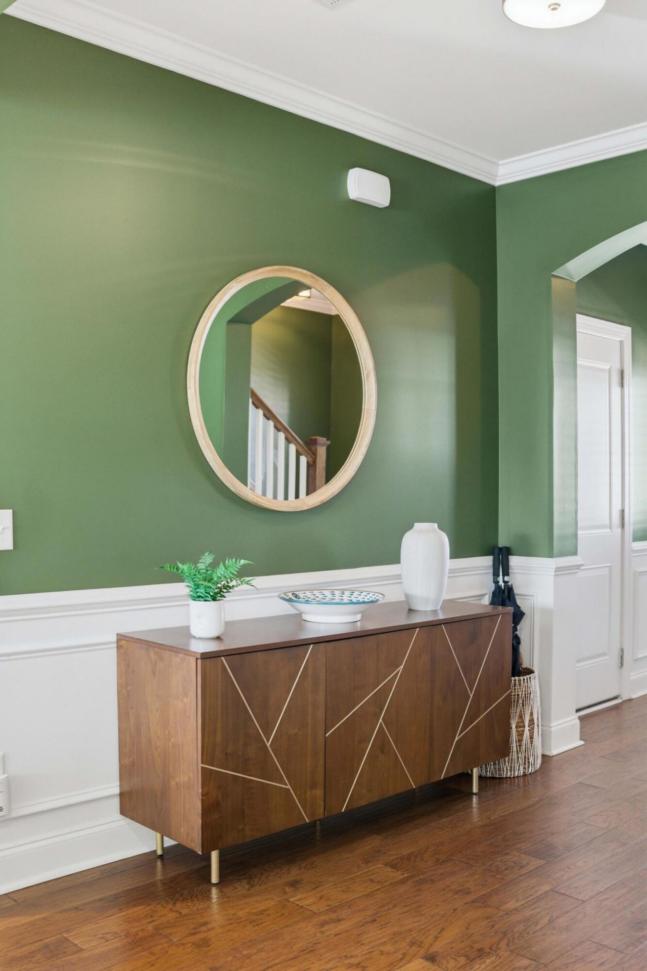 1169 Sumner Avenue Photo 5