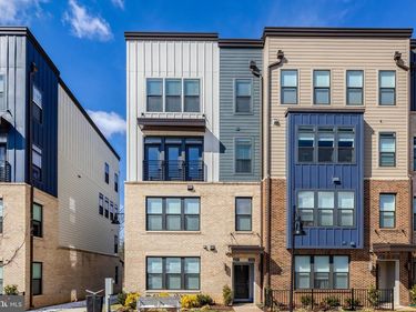 1694 BANDIT LOOP, Unit 17B, RESTON, VA 20190
