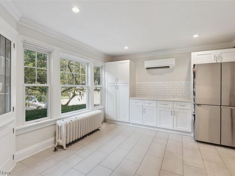 23052 Mastick Road, North Olmsted, OH 44070 Photo 14