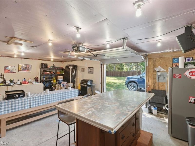 23052 Mastick Road, North Olmsted, OH 44070 Photo 38