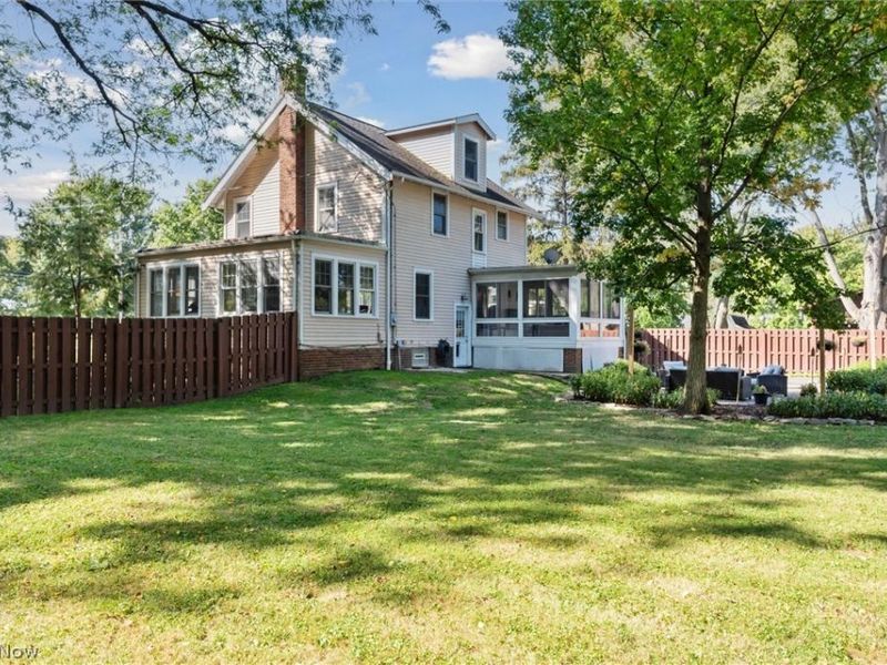 23052 Mastick Road, North Olmsted, OH 44070 Photo 39