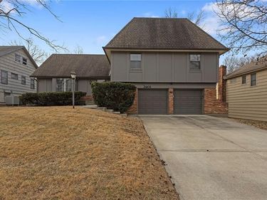 3401 E 105th Terrace, Kansas City, MO 64137