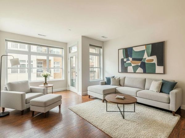 1925 N Water STREET, Unit 301, Milwaukee, WI 53202