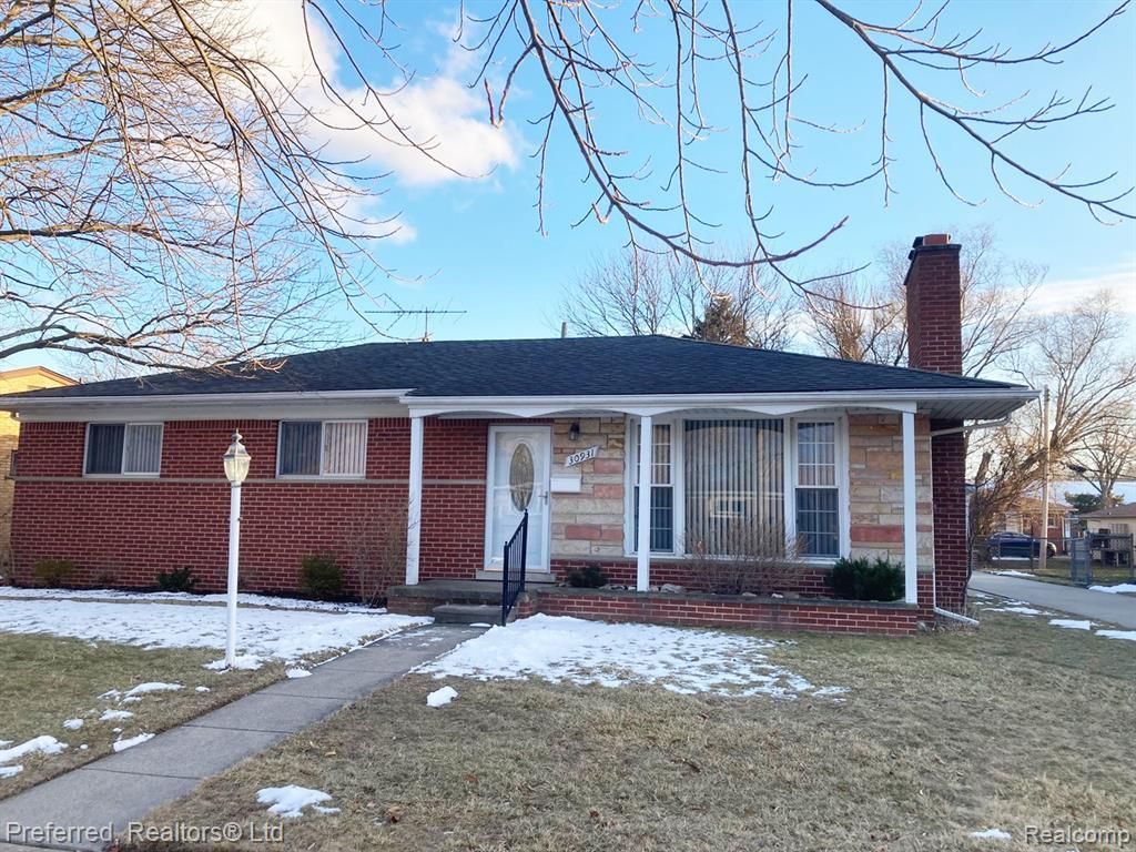 30931 Dorais Street, Livonia, MI 48154 Main Photo