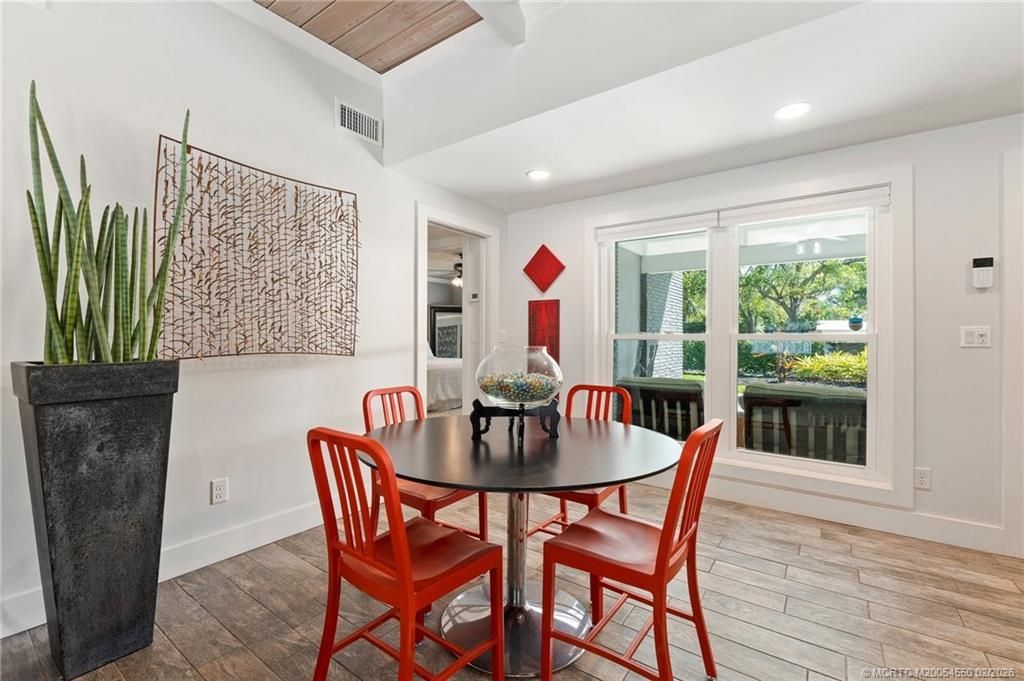 530 SW Manor Drive, Stuart, FL 34994 Photo